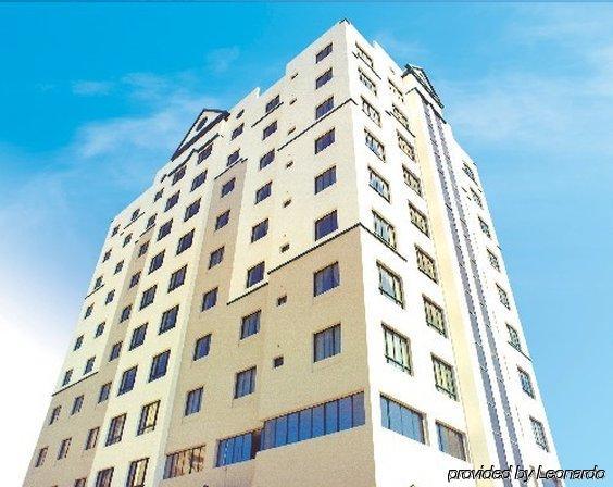 Elite Four Luxury Apartments Manama Ngoại thất bức ảnh